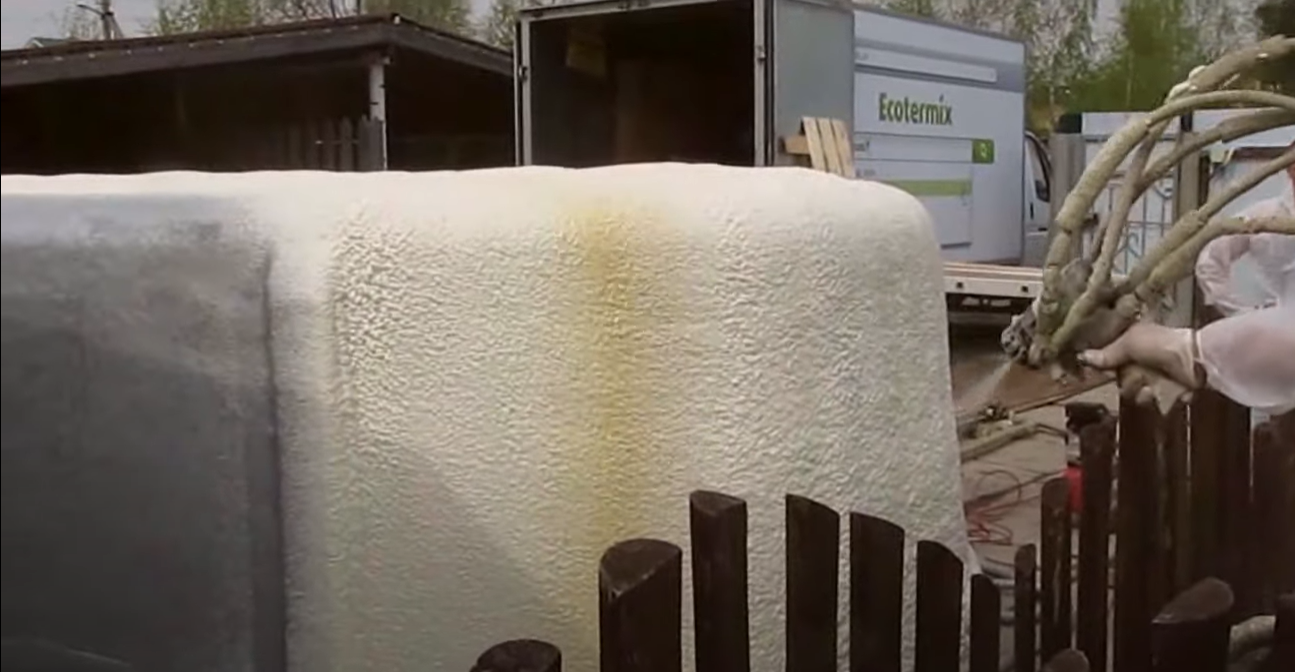 Утепление бассейна с пенополиуретаном Экотермикс в Казани